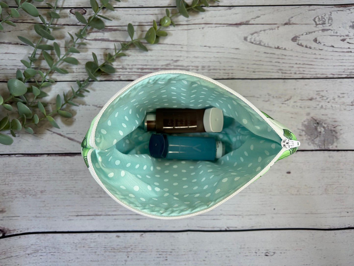Handmade Inhaler Pattern Medication Bag - Green | Inhaler Pouch | Asthma Bag | Puffer Pouch