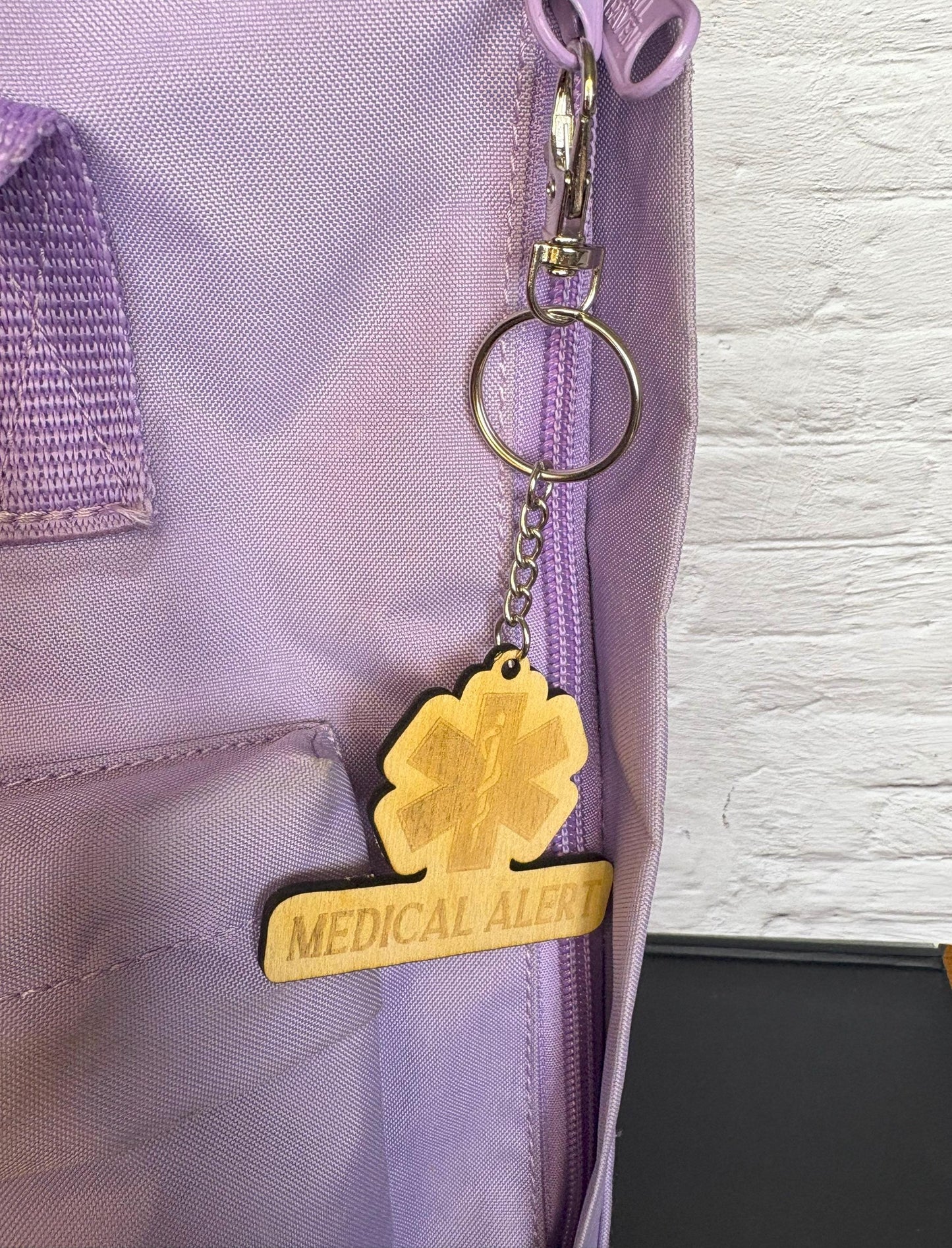 Medic Alert Keyring | Medic Alert Keychain | Personalised | Emergency Contact | Medical ID Tag
